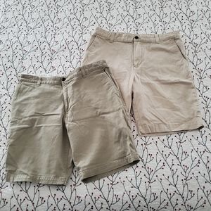 Lot of 2 Men's Khaki Shorts 34 Waist Dockers, Bass